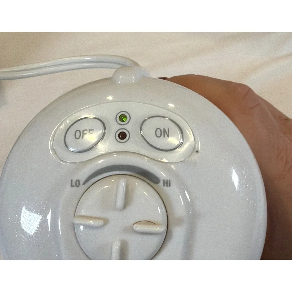 Conair Heated Hot Lotion Dispenser Warmer Body Hand Baby‎ HLD20P Pearlized
